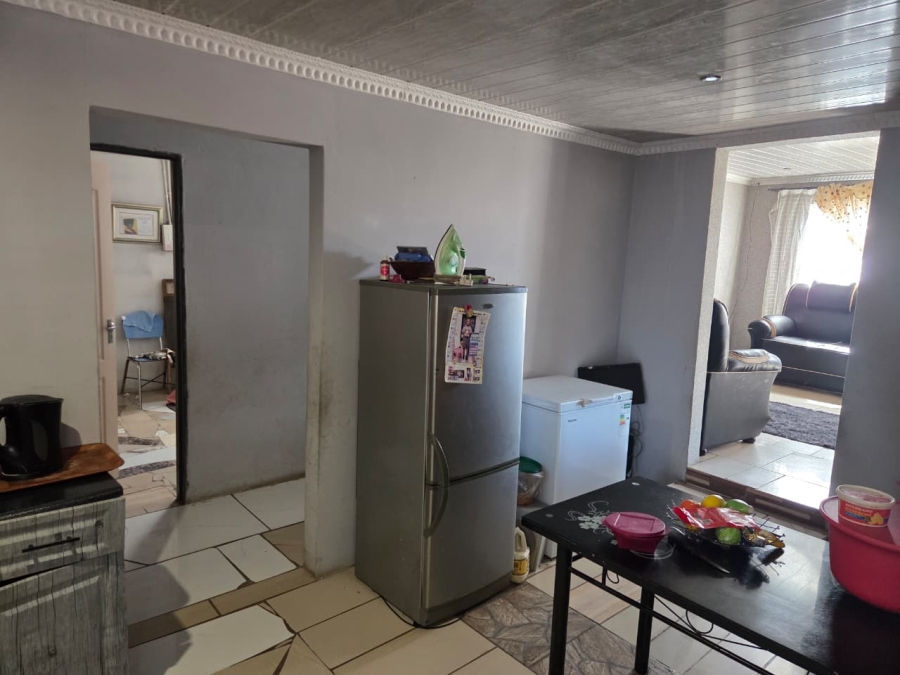 5 Bedroom Property for Sale in Rocklands Free State